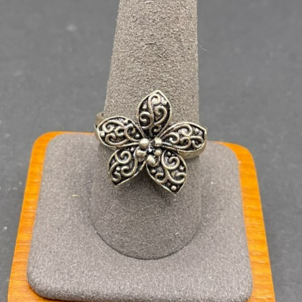 Vintage 925 Sterling Silver Flower Ring Filigree Floral Band Size 10